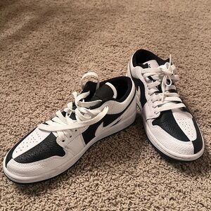 Air Jordan 1 Low Women’s Homage shoes